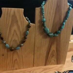 Chic Turquoise and Brown Beaded Necklace